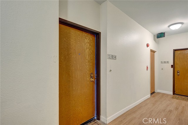 Detail Gallery Image 14 of 25 For 4200 via Arbolada #104,  Los Angeles,  CA 90042 - 1 Beds | 1 Baths