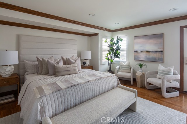 Detail Gallery Image 6 of 10 For 401 Holmwood, Newport Beach,  CA 92663 - 2 Beds | 2/1 Baths