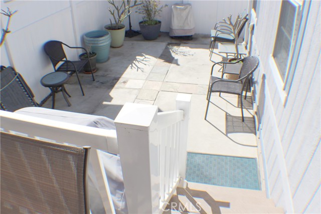 Detail Gallery Image 26 of 35 For 21851 Newland St #81,  Huntington Beach,  CA 92646 - 4 Beds | 2 Baths