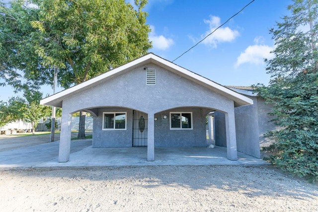 Detail Gallery Image 2 of 27 For 5867 Eucalyptus Ave, Winton,  CA 95388 - 4 Beds | 2 Baths