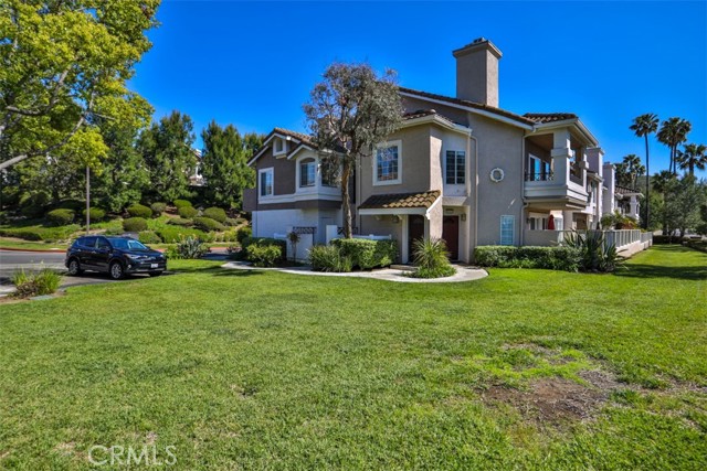 8025 E Sandstone Drive, Anaheim Hills CA: https://media.crmls.org/medias/47b373fd-1a86-42f0-bd9a-339f6252e2d5.jpg