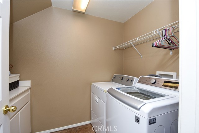 Detail Gallery Image 34 of 40 For 38236 Hermosa Ct, Murrieta,  CA 92563 - 5 Beds | 3 Baths