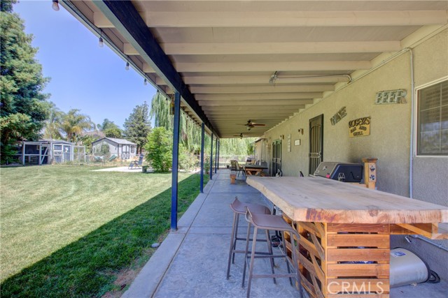 4513 E Tuolumne Road, Denair CA: https://media.crmls.org/medias/47b5e2b5-7764-4e27-9008-95efb43337e0.jpg