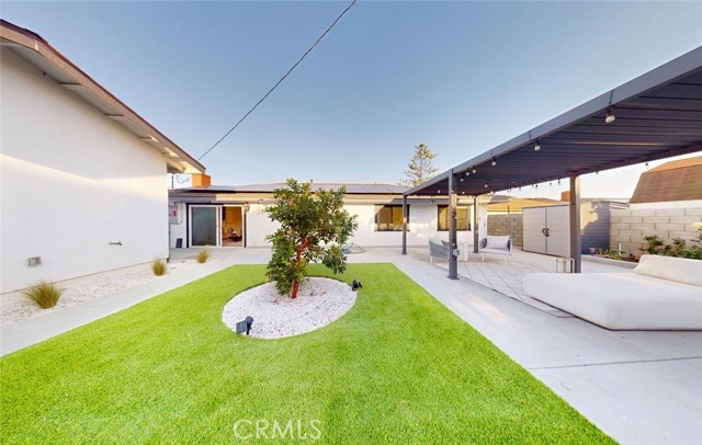 Detail Gallery Image 57 of 67 For 17541 Santa Cristobal, Fountain Valley,  CA 92708 - 4 Beds | 2/1 Baths