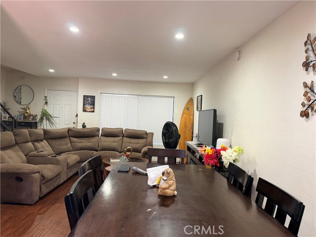 Front Image Thumbnail for CRSR26172093