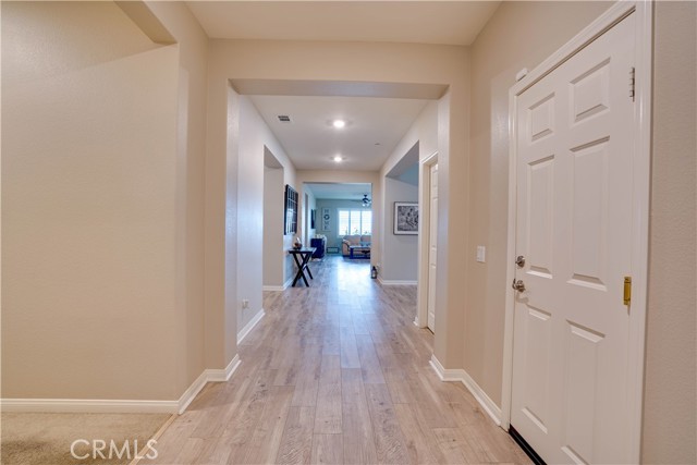 Detail Gallery Image 6 of 47 For 7899 Raincross Ct, Riverside,  CA 92507 - 4 Beds | 2/1 Baths