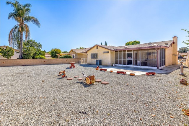 Detail Gallery Image 27 of 33 For 2221 El Rancho Cir, Hemet,  CA 92545 - 2 Beds | 2 Baths