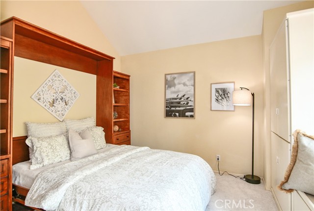 16178 Bimini Lane, Huntington Beach CA: https://media.crmls.org/medias/47b8ed72-8e0d-40f6-ada4-427cdd8d5c86.jpg