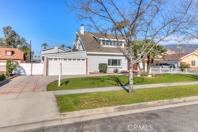 1033 N Soldano Ave, Azusa, CA 91702