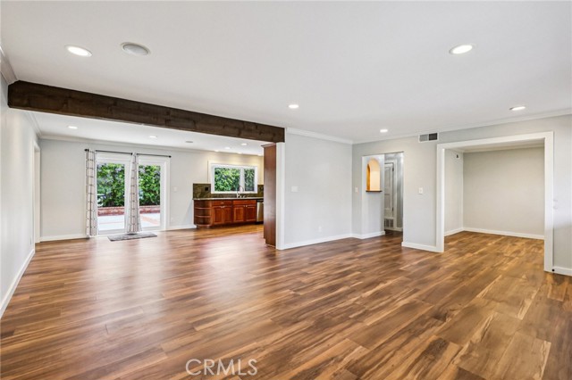 Detail Gallery Image 6 of 51 For 1742 Bonaire, Newport Beach,  CA 92660 - 4 Beds | 3 Baths