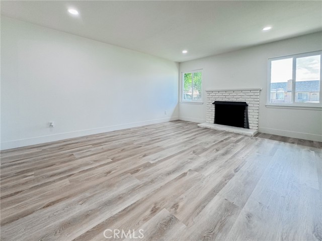 Detail Gallery Image 10 of 19 For 850 E Holly St, Rialto,  CA 92376 - 4 Beds | 2 Baths