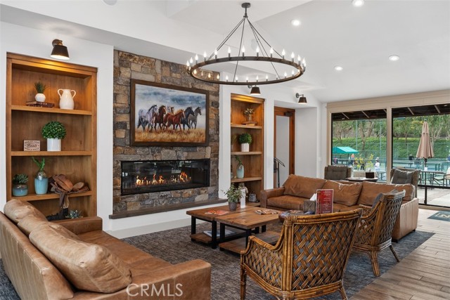 27215 Stagewood Court, Laguna Hills CA: https://media.crmls.org/medias/47baa405-8373-41f3-adf7-b7db73d08416.jpg