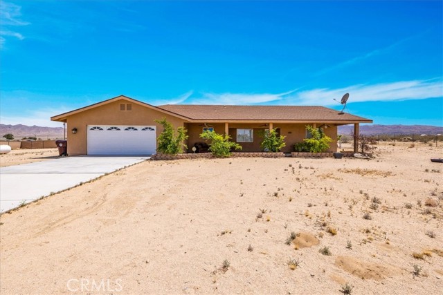 63357 Uranium Road, Joshua Tree CA: https://media.crmls.org/medias/47bab5dc-c2ae-42fb-a730-8773122e0cbb.jpg