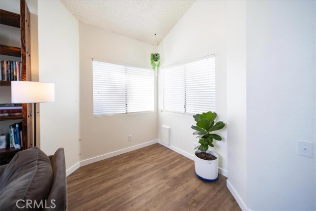 Detail Gallery Image 14 of 61 For 29855 Corte Cruzada, Menifee,  CA 92584 - 4 Beds | 3 Baths