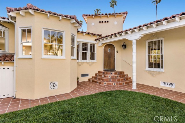 Detail Gallery Image 33 of 44 For 209 Ximeno Ave, Long Beach,  CA 90803 - 3 Beds | 2 Baths