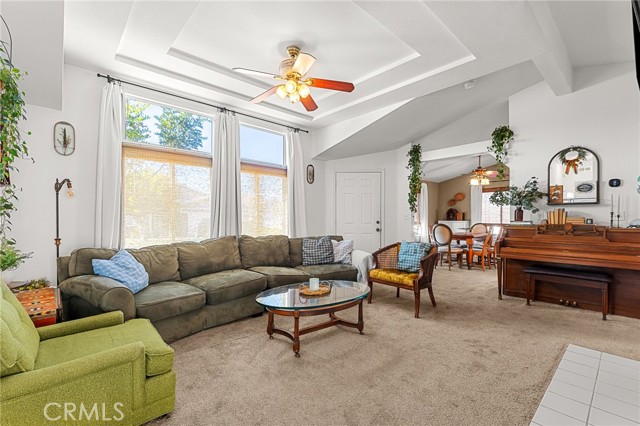 Detail Gallery Image 5 of 40 For 140 W Pioneer #133,  Redlands,  CA 92374 - 2 Beds | 2 Baths