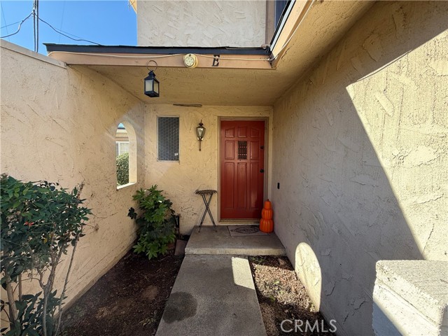 Detail Gallery Image 3 of 23 For 3700 Mountain 6e,  San Bernardino,  CA 92404 - 2 Beds | 1/1 Baths