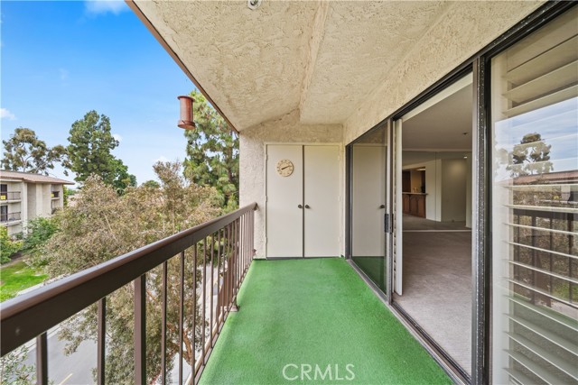 Image 6 of 17 For 13601 Del Monte Drive 75