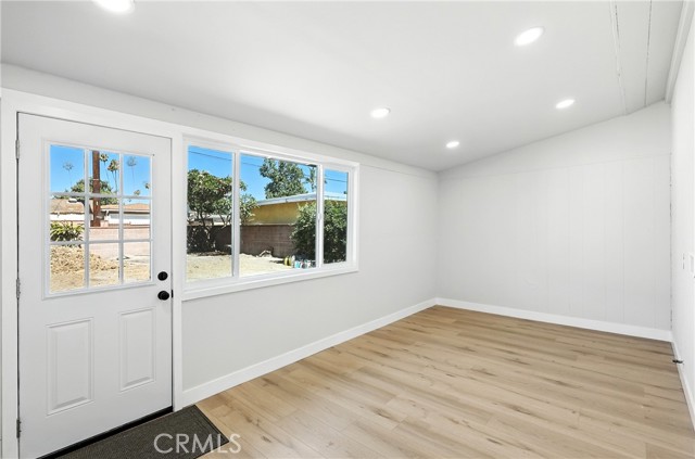 9533 Paramount Boulevard, Downey CA: https://media.crmls.org/medias/47bc9938-83ab-4044-8c4a-161a1c98ce8d.jpg