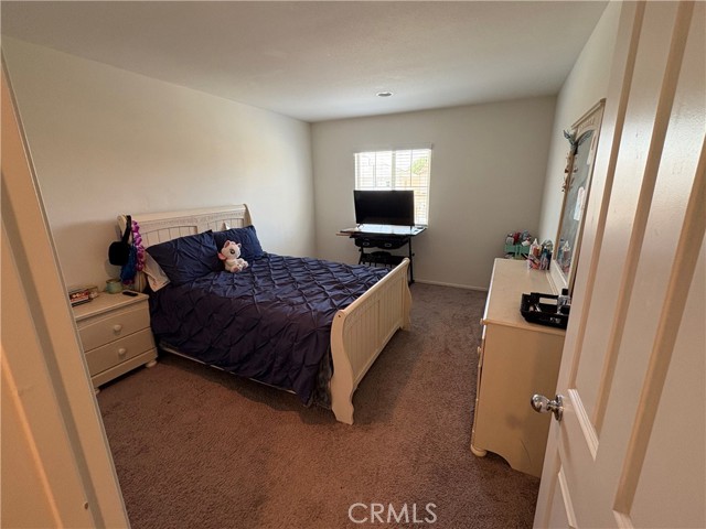 7015 Sweetleaf Drive, Fontana CA: https://media.crmls.org/medias/47bde4bf-bf64-46b3-8e4f-97aa37664c49.jpg