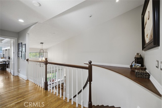 23900 Arminta photo 20