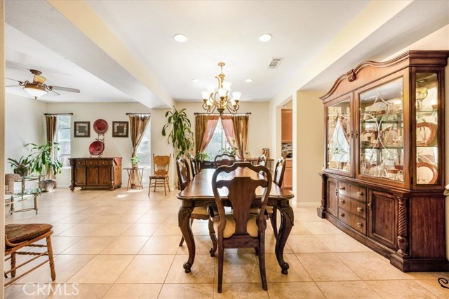 19247 Mountain Shadow Lane, Perris CA: https://media.crmls.org/medias/47be53f4-2d72-4464-999d-65520cc15768.jpg