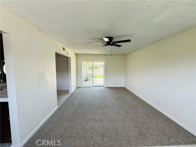 Detail Gallery Image 16 of 39 For 965 Somerset Ave, Pomona,  CA 91767 - 4 Beds | 2 Baths