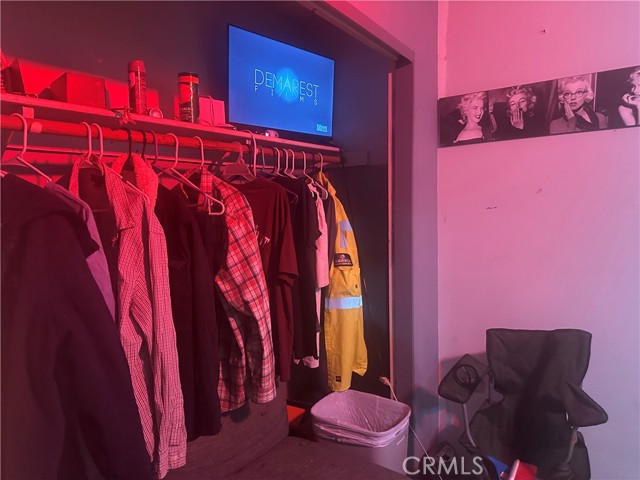 Detail Gallery Image 11 of 18 For 2110 Sandalwood Dr, El Centro,  CA 92243 - 4 Beds | 2 Baths