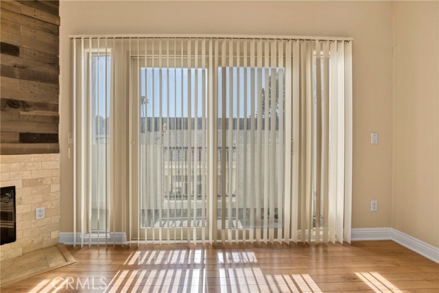 Detail Gallery Image 7 of 19 For 12916 Moorpark St #104,  Studio City,  CA 91406 - 2 Beds | 2 Baths