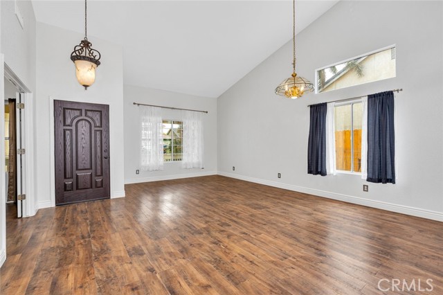 2083 Hastings Drive, Los Banos CA: https://media.crmls.org/medias/47bf9458-53c9-410f-8a8e-d3b75b95ea51.jpg