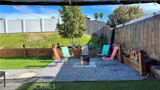 Detail Gallery Image 4 of 40 For 22730 Mirileste, Nuevo,  CA 92567 - 3 Beds | 2 Baths