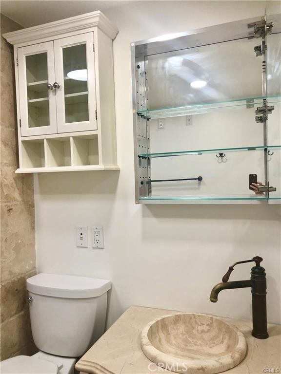 Detail Gallery Image 13 of 21 For 4462 Eureka Ave, Yorba Linda,  CA 92886 - 1 Beds | 1 Baths