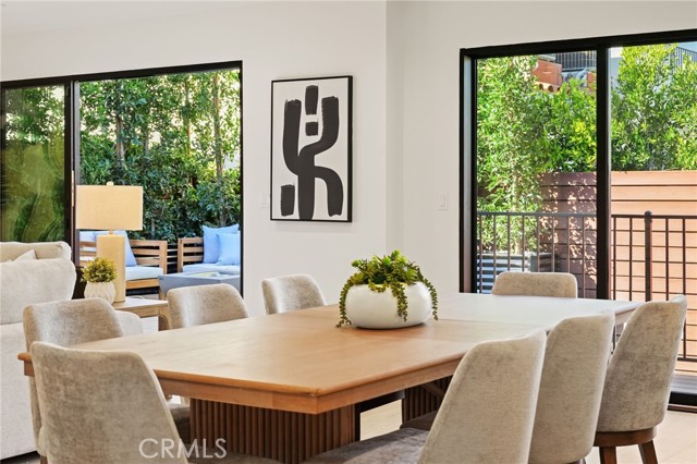 Image 19 of 46 For 15609 Huston Street