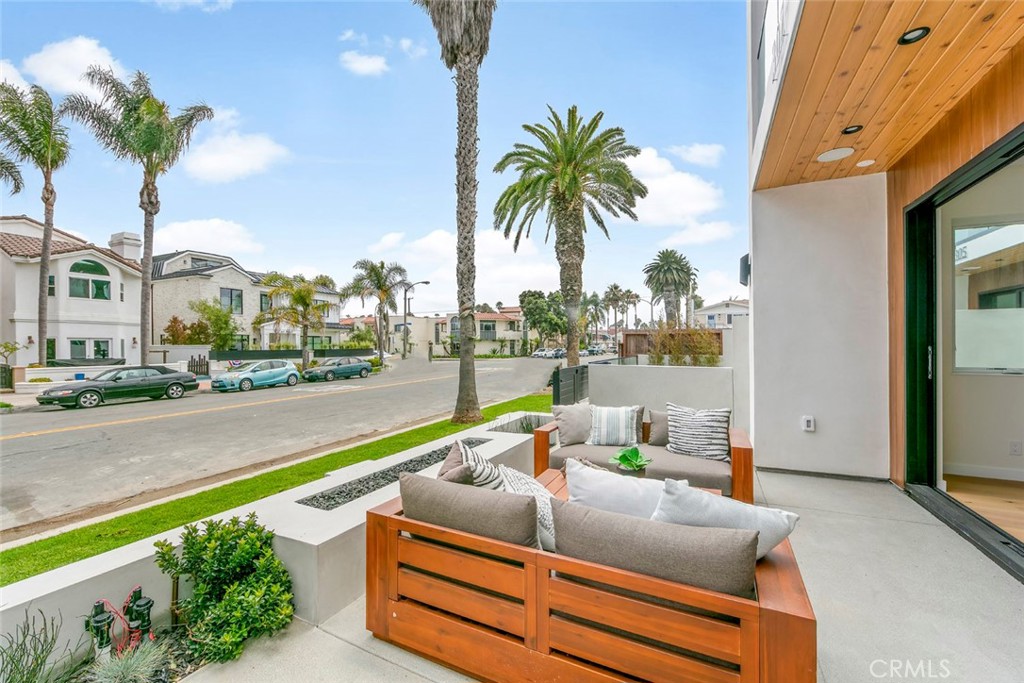 MLS #OC26155960 image #4