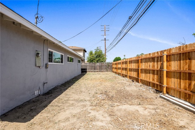 1163 W 3rd Street, Pomona CA: https://media.crmls.org/medias/47c326b6-4564-466d-bc25-24ff00d8d168.jpg