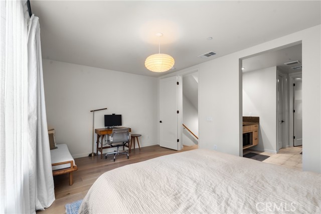 Detail Gallery Image 16 of 27 For 4524 N Ayla, Los Angeles,  CA 90041 - 3 Beds | 4 Baths