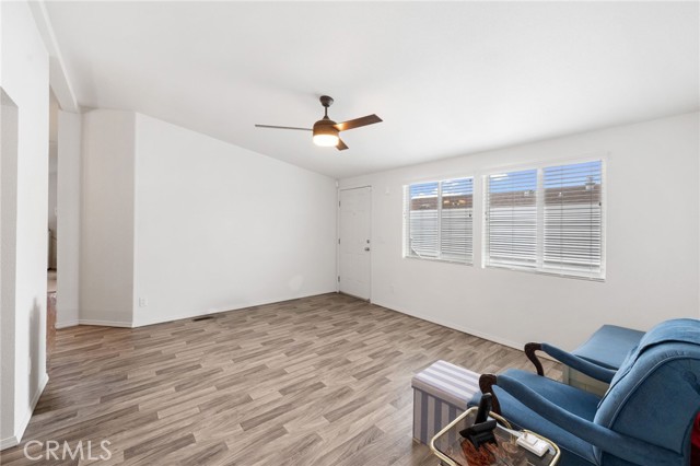 Detail Gallery Image 6 of 38 For 3500 Buchanan St #224,  Riverside,  CA 92503 - 3 Beds | 2 Baths