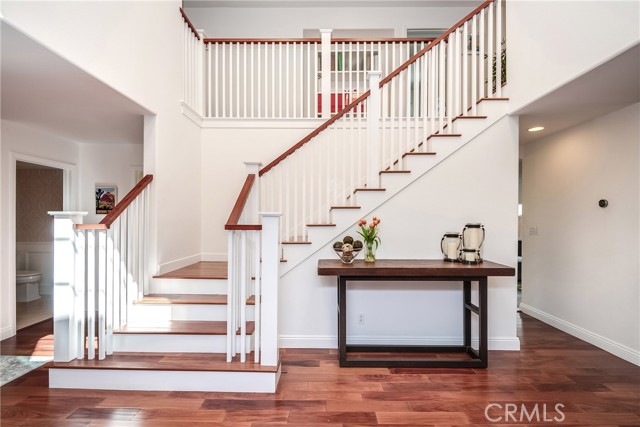 1720 Oak Avenue, Manhattan Beach, California 90266, 4 Bedrooms Bedrooms, ,4 BathroomsBathrooms,Residential,Sold,Oak,SB22020693