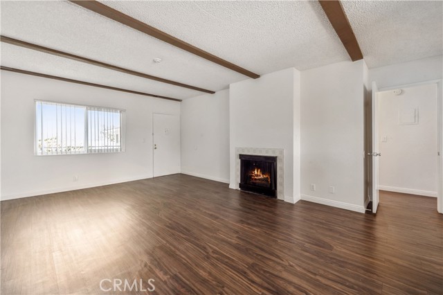 415 S Prospect Avenue, Redondo Beach CA: https://media.crmls.org/medias/47c50dd3-e860-4944-85f7-11cc06a2323f.jpg
