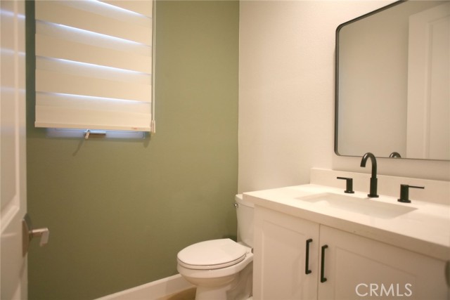 Detail Gallery Image 7 of 31 For 204 Sutters, Irvine,  CA 92602 - 4 Beds | 4/1 Baths