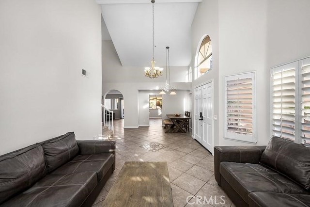 Detail Gallery Image 3 of 32 For 25635 Corsica, Yorba Linda,  CA 92887 - 4 Beds | 3 Baths