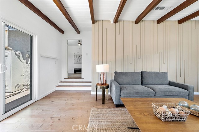 6202 Arbor Road, Lakewood CA: https://media.crmls.org/medias/47c6efbb-8458-4bc5-bc0a-289f8dc0e8dd.jpg