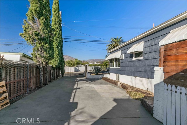 Detail Gallery Image 9 of 37 For 7310 Summitrose St, Tujunga,  CA 91042 - 3 Beds | 2 Baths