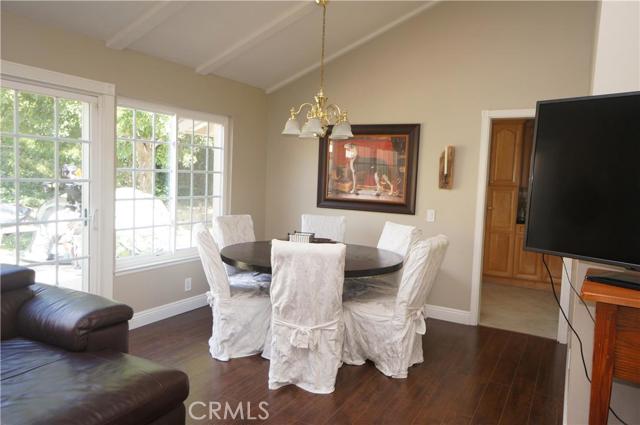 322 Dover Avenue, Brea CA: https://media.crmls.org/medias/47c84b0c-0e71-4f75-b6f3-bffe8e384e48.jpg