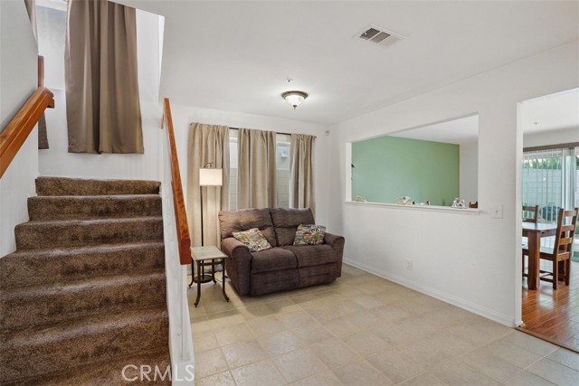 11467 Aberdeen Drive, Fontana CA: https://media.crmls.org/medias/47c895d3-b373-4db6-8b82-754be6d92e7f.jpg