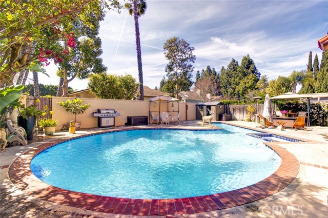 Detail Gallery Image 17 of 46 For 4062 Escudero Dr, Irvine,  CA 92620 - 4 Beds | 3 Baths