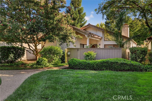 40 Pebblewood Pines Drive, Chico CA: https://media.crmls.org/medias/47c9d946-bf5b-477b-8187-f64879d030d7.jpg
