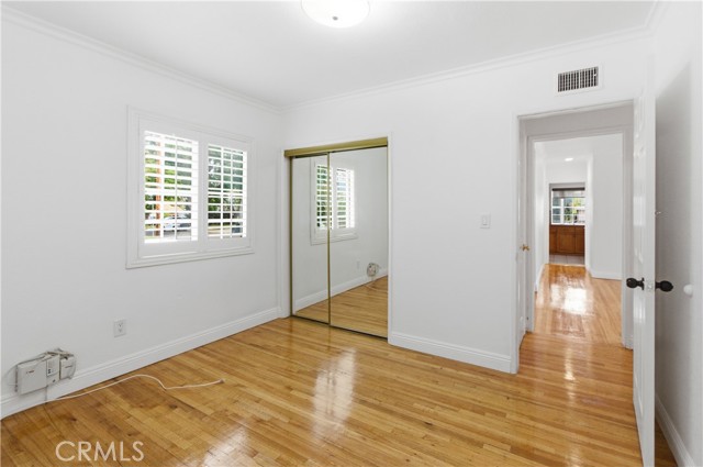 Detail Gallery Image 9 of 16 For 11131 Dempsey, Granada Hills,  CA 91344 - 4 Beds | 2 Baths