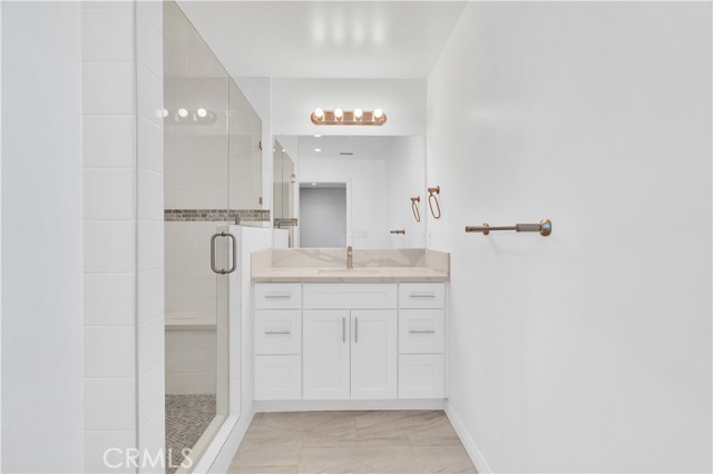 Detail Gallery Image 45 of 56 For 4622 Dunrobin Ave, Lakewood,  CA 90713 - 6 Beds | 4 Baths
