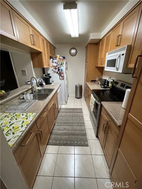 5334 Lindley Avenue #237, Encino (los Angeles), CA, 91316 5334 Lindley Avenue #237, Encino (los Angeles), CA, 91316
